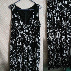 Floral Black & White Maxi Dress